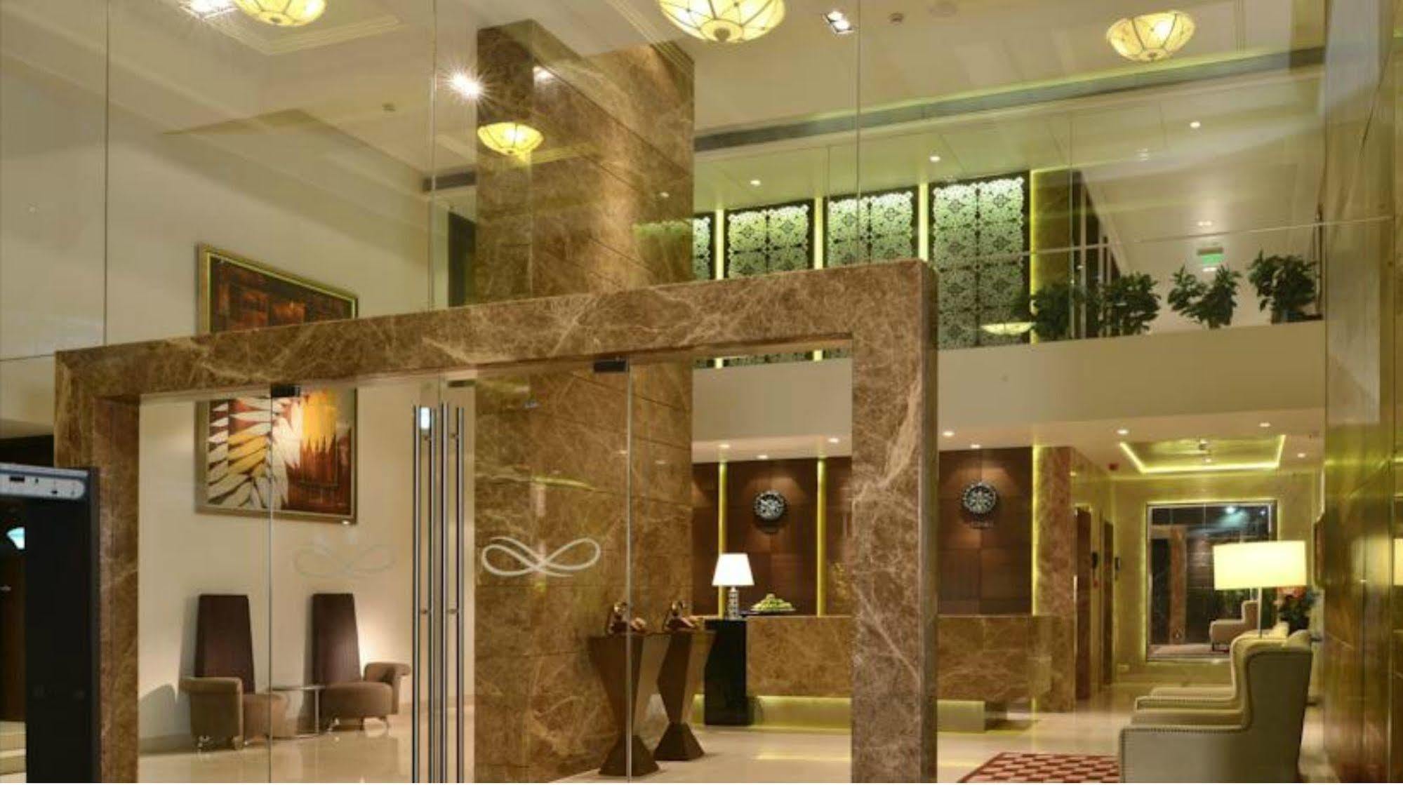 Residency Sarovar Portico Mumbai Exterior photo