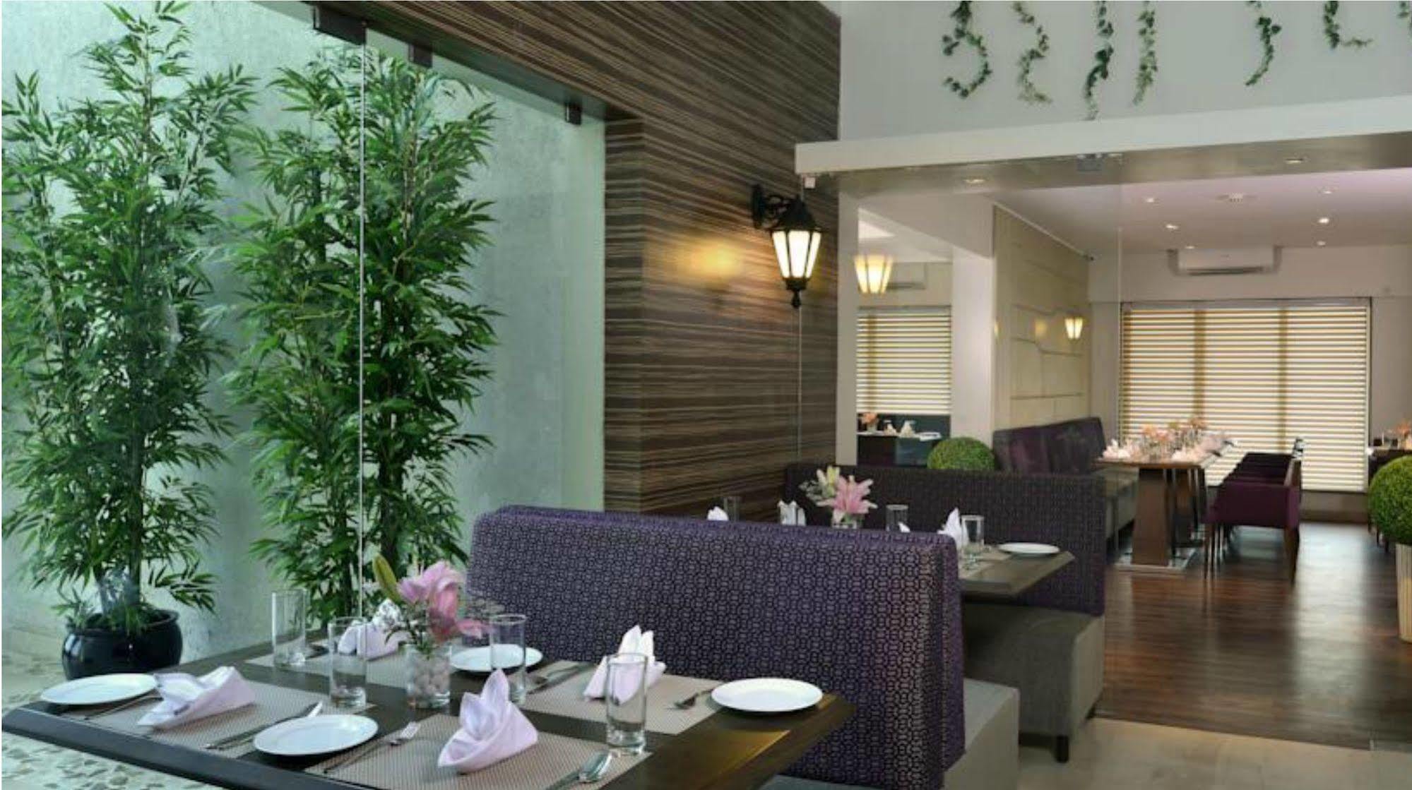 Residency Sarovar Portico Mumbai Exterior photo